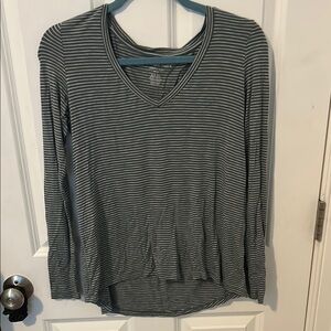 American Eagle Outfitters Gray Ribbed Long Sleeve Tee